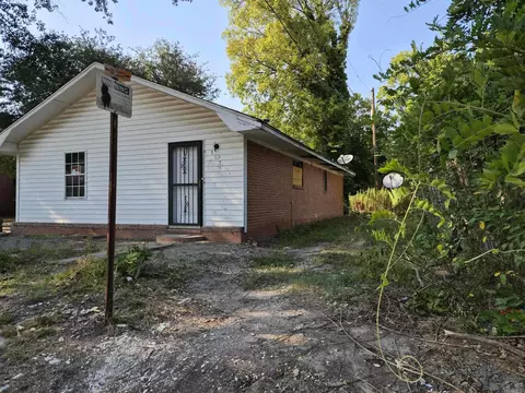 Exterior - 1707 S Oak St, Pine Bluff, AR 71601 photo 9 of 9