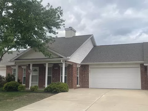 746 Embassy Pkwy, Mountain Home, AR 72653