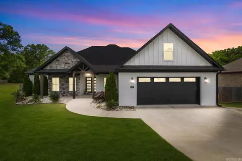 4407 Cumberland Cir, Benton, AR 72019
