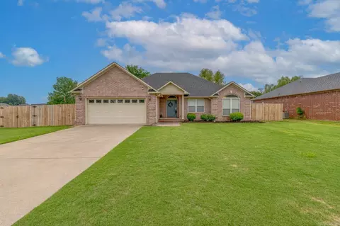 1732 Pilot Ct, Jacksonville, AR 72076