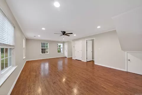 Living - 95 Springwood Ct, Cabot, AR 72023 photo 9 of 10
