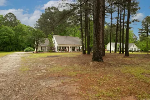 Exterior - 95 Springwood Ct, Cabot, AR 72023 photo 4 of 10