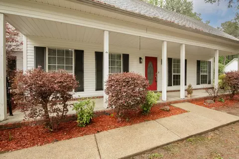 Exterior - 95 Springwood Ct, Cabot, AR 72023 photo 3 of 10