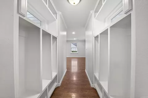 Entry Way - 95 Springwood Ct, Cabot, AR 72023 photo 6 of 6