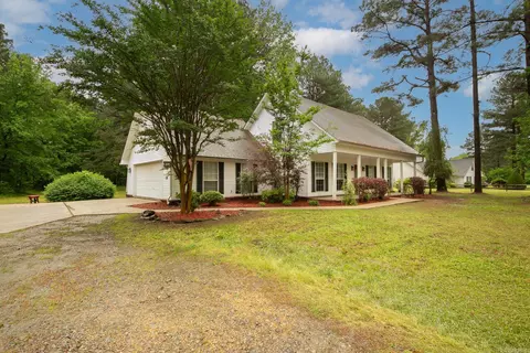 Exterior - 95 Springwood Ct, Cabot, AR 72023 photo 2 of 10