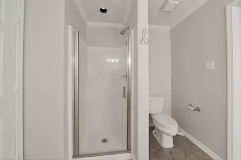 Bath - 95 Springwood Ct, Cabot, AR 72023 photo 4 of 5