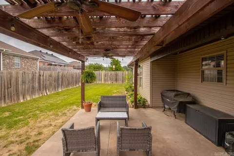 Exterior - 8007 N Haven Dr, Alexander, AR 72002 photo 6 of 10