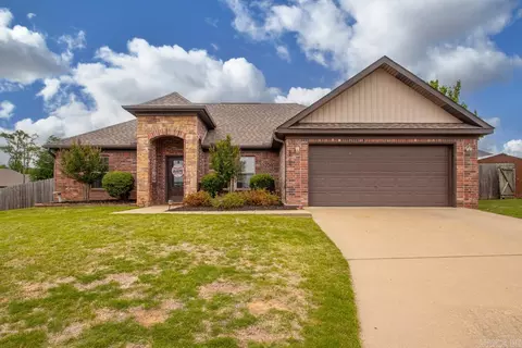 Exterior - 8007 N Haven Dr, Alexander, AR 72002 photo 3 of 10
