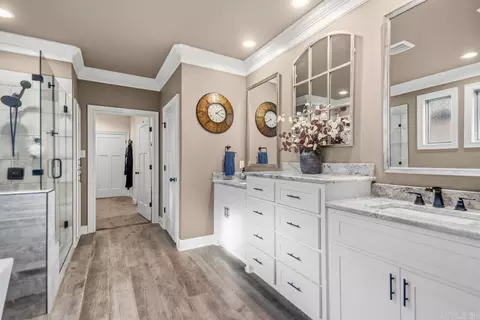 Entry Way - 2319 Abigail Dr, Bryant, AR 72019 photo 4 of 4