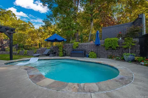 Exterior - 2319 Abigail Dr, Bryant, AR 72019 photo 12 of 15