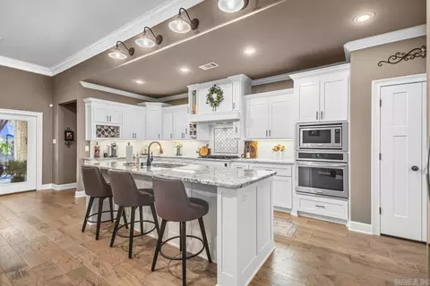 Kitchen - 2319 Abigail Dr, Bryant, AR 72019 photo 2 of 3