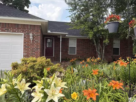Exterior - 1660 Nighthawk Cir, Conway, AR 72034 photo 8 of 9