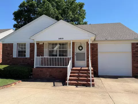 2619 Oak Meadow Pl, Searcy, AR 72143