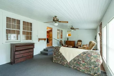 Exterior - 404 W Curran St, Des Arc, AR 72040 photo 3 of 7