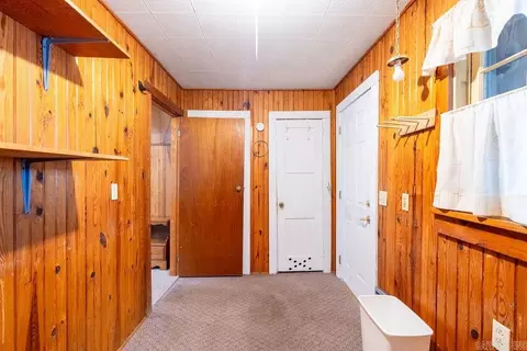 Entry Way - 404 W Curran St, Des Arc, AR 72040 photo 3 of 3