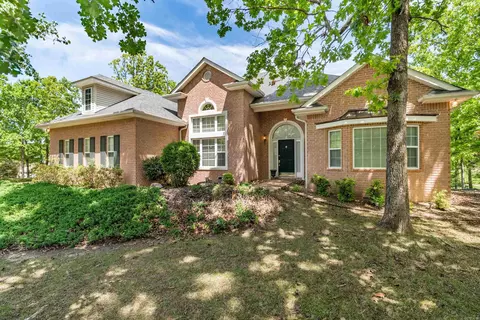 4 Quieto Ln, Hot Springs Village, AR 71909