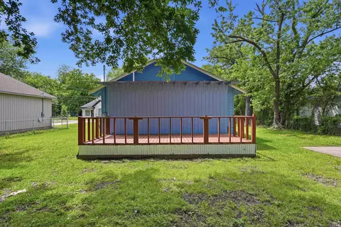 Exterior - 1828 Johnston Ave, Conway, AR 72034 photo 5 of 8