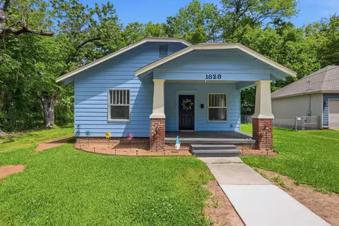 1828 Johnston Ave, Conway, AR 72034