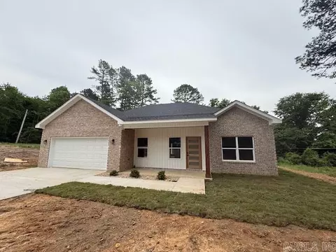 5 Lynwood Dr, Little Rock, AR 72206
