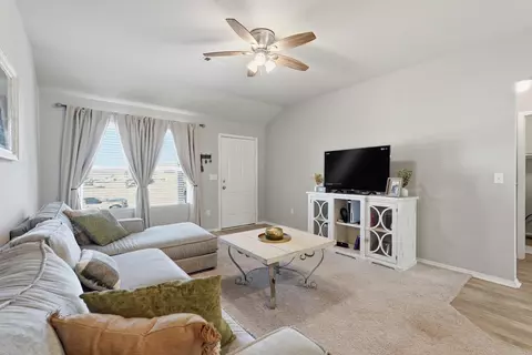 Living - 8 Spring Ridge Ln, Conway, AR 72032 photo 3 of 3