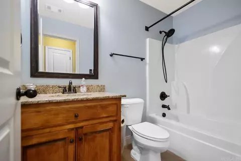 Bath - 3018 Dapple Gray, Benton, AR 72015 photo 3 of 4