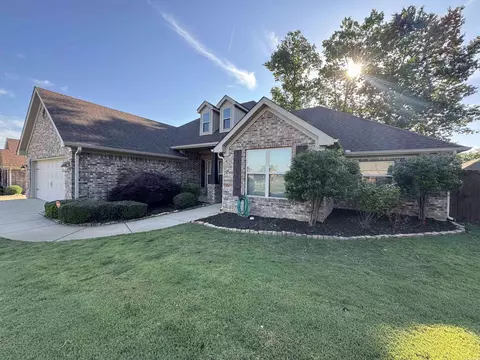 Exterior - 3018 Dapple Gray, Benton, AR 72015 photo 3 of 16