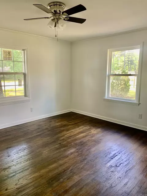 Bedroom - 3419 S Olive St, Pine Bluff, AR 71601 photo 3 of 4