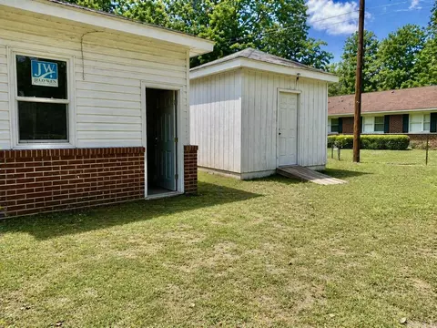 Exterior - 3419 S Olive St, Pine Bluff, AR 71601 photo 4 of 4