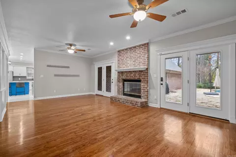 Living - 84 Windsong Dr, Cabot, AR 72023 photo 4 of 6