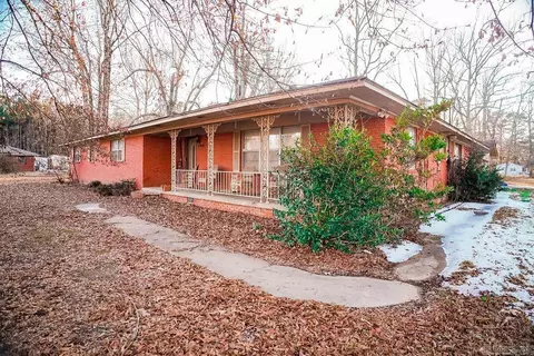 4202 Ryburn Rd, Pine Bluff, AR 71603