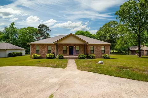 4051 Whitney Ln, Benton, AR 72019