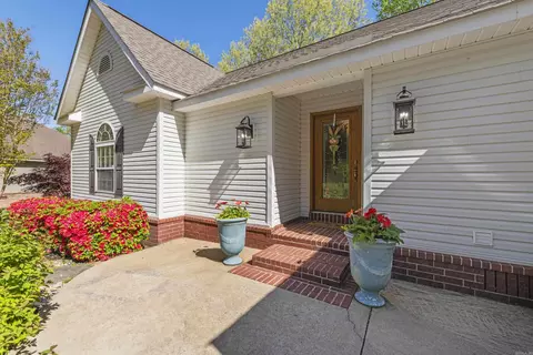 1408 Lee Pl, Heber Springs, AR 72543