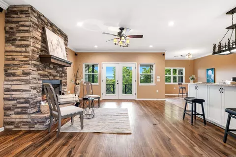 Living - 140 W Hawkview Pl, Royal, AR 71968 photo 1 of 4