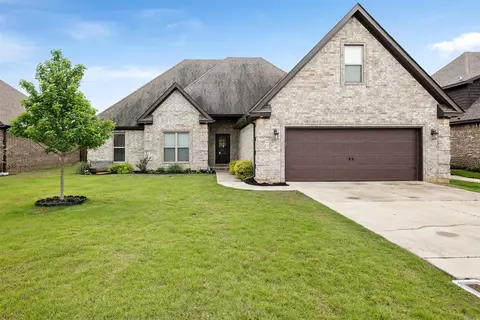 6263 Alan Dr, Jonesboro, AR 72404