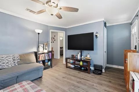 626 W Maple St, Benton, AR 72015 photo 5