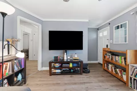 626 W Maple St, Benton, AR 72015 photo 6