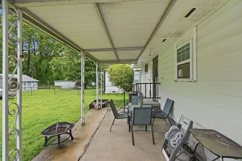 626 W Maple St, Benton, AR 72015 photo 23