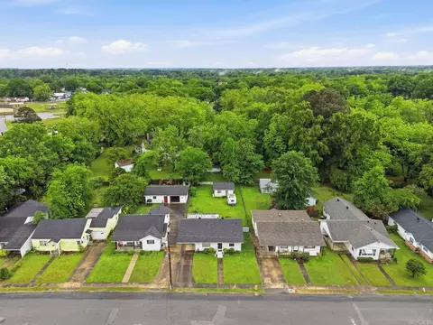 626 W Maple St, Benton, AR 72015 photo 28