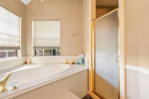 Bath - 3075 Sassy Rd, Conway, AR 72034 photo 2 of 4