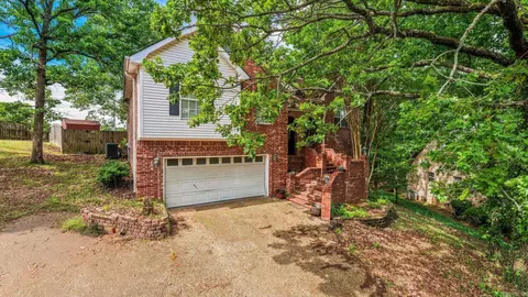 3075 Sassy Rd, Conway, AR 72034