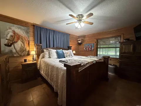 Bedroom - 263 Jenkins Ln, Malvern, AR 72104 photo 3 of 7