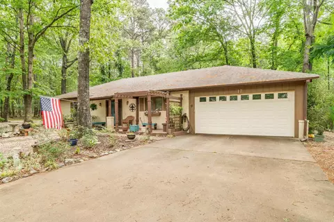 17 Castillo Ln, Hot Springs Village, AR 71909