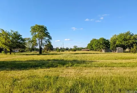 000 Freeman St, Tuckerman, AR 72473