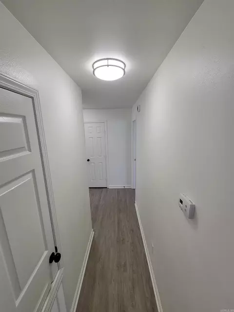 Entry Way - 1037 Tori Ln, Beebe, AR 72012 photo 1 of 2