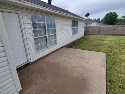 Exterior - 1037 Tori Ln, Beebe, AR 72012 photo 6 of 8