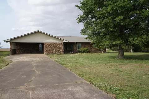 8085 Hwy 135, Lake City, AR 72437