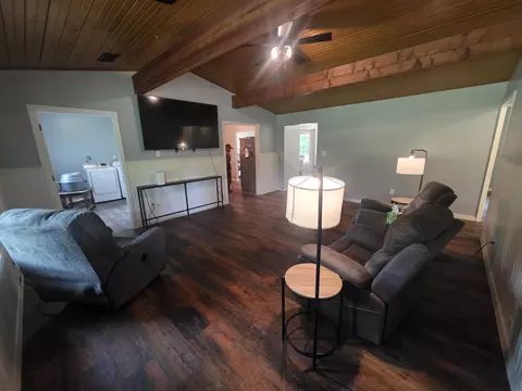 Living - 406 E Cc Rd, Hardy, AR 72542 photo 3 of 3