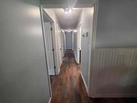 Entry Way - 406 E Cc Rd, Hardy, AR 72542 photo 6 of 6