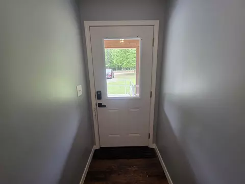 Entry Way - 406 E Cc Rd, Hardy, AR 72542 photo 2 of 6