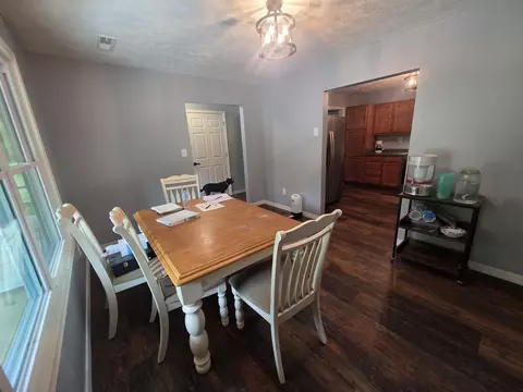 Dining - 406 E Cc Rd, Hardy, AR 72542 photo 2 of 2